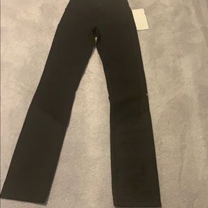 🌈NWT  LULULEMON ATHLETICA👖